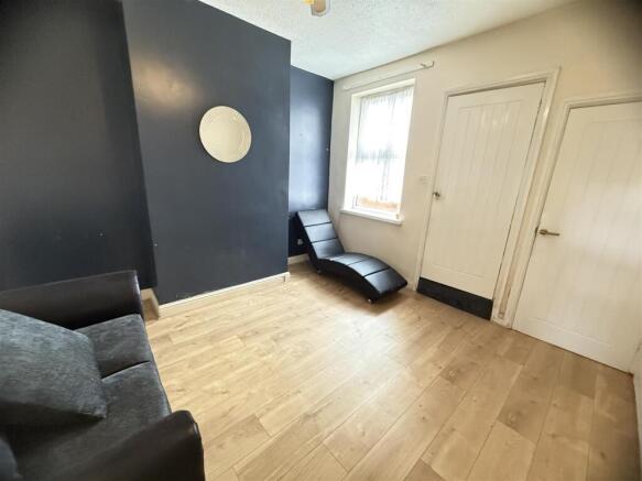 Photo 15-09-2025, 2 10 20 pm.jpg