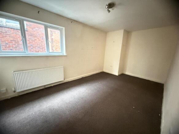 Flat 1 189 high st-3.jpg