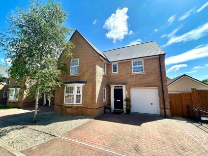 Frobisher Road, Yeovil, BA21