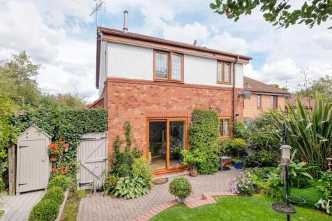 Heron Close, Alvechurch, B48