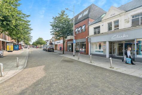 London Road North, Lowestoft