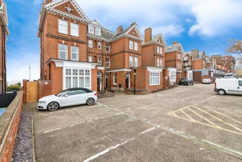 Kirkley Cliff Road, Lowestoft