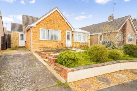 Nene Court, Thrapston, NN14