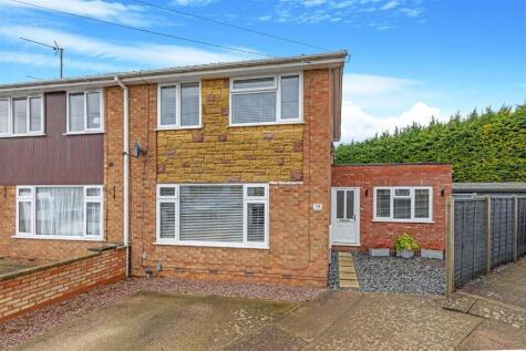 Severn Court, Burton Latimer, NN15