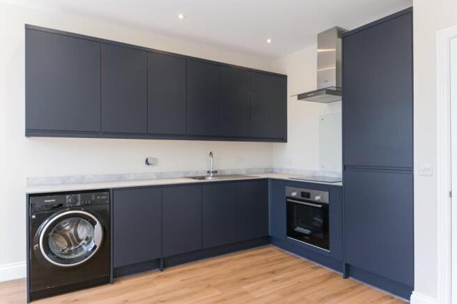 HIGH STREET,12A, FLAT 1 - (2).jpg