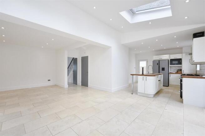 ASHCOMBE ROAD, 14- (6).jpg