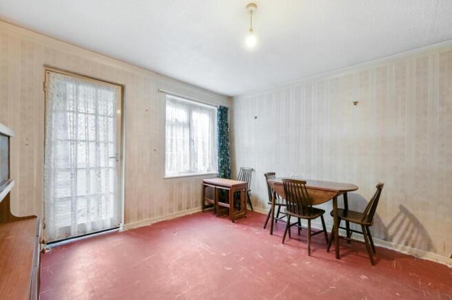 DELAPORTE CLOSE, 69-2.jpg