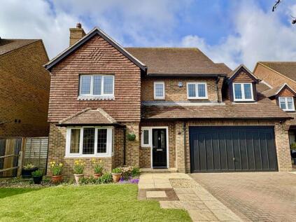 Hunters Mews, Fontwell, Arundel