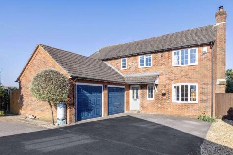 Oakwood Close, Chichester