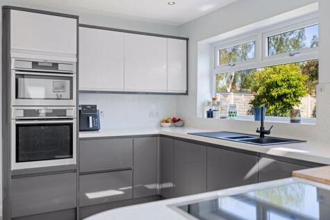 Hermitage Close, Chichester