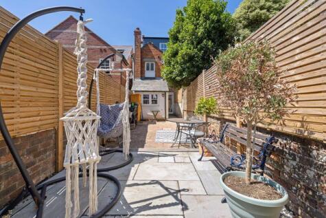 Basin Road, Chichester