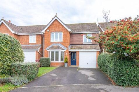 Nicolson Close, Tangmere, Chichester