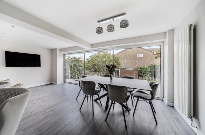 1364503-16-68ee82...