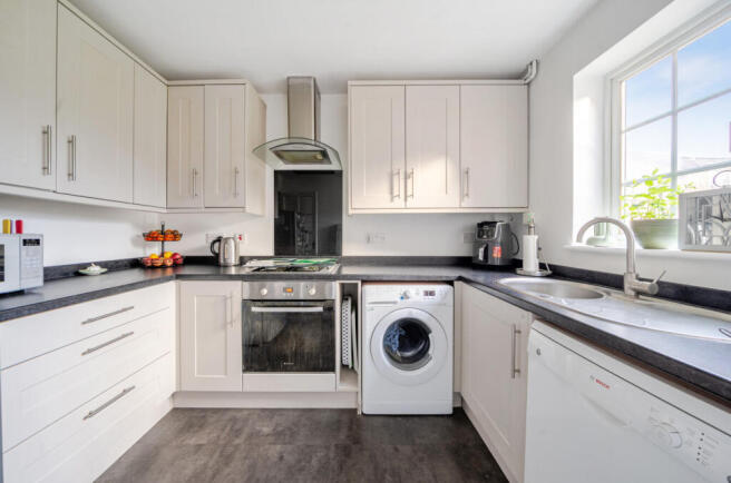 1400563-6-697c85a...