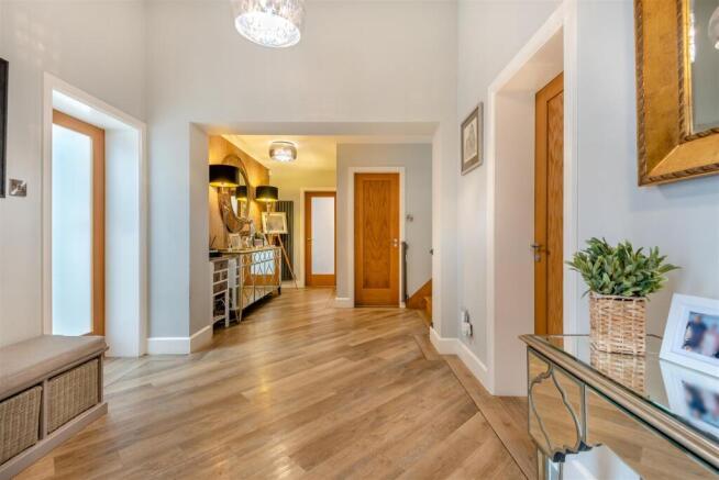 8634264-interior18.jpg