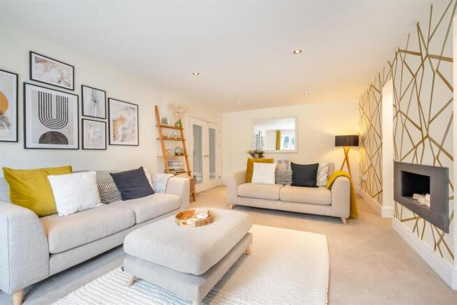 8566416-interior12.jpg