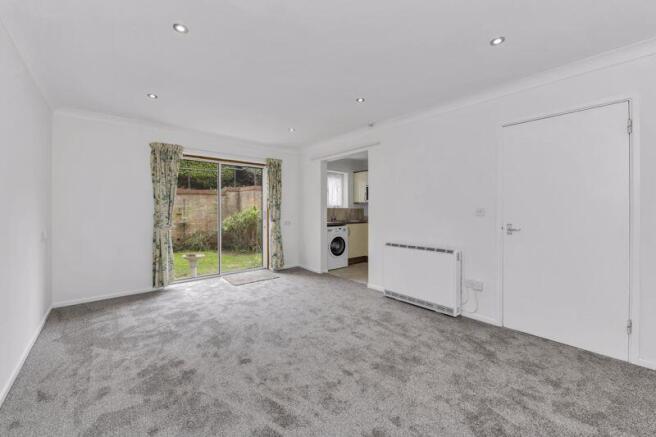 Sitting/Dining Room