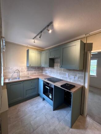 2 Newtown kitchen 2