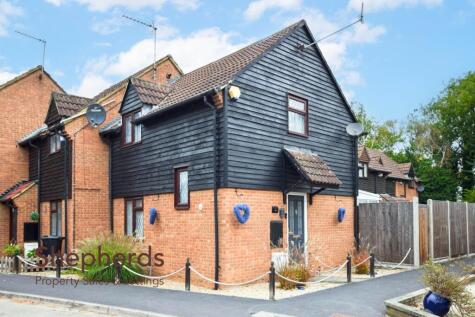 Lower Meadow, Cheshunt