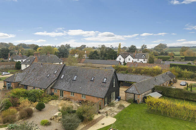 Manor Barn aerial...