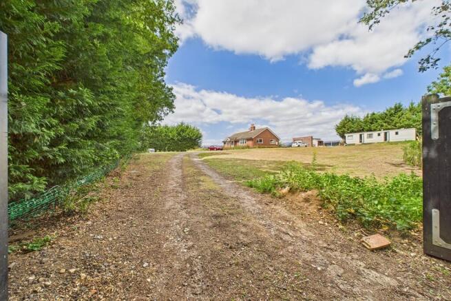 CAM01689G0-PR0478...