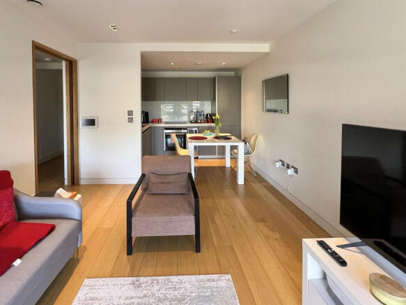 Lounge 2 (5) New