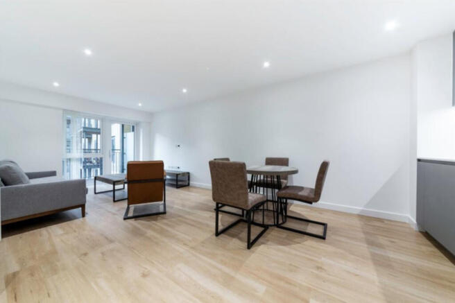 Lounge 3