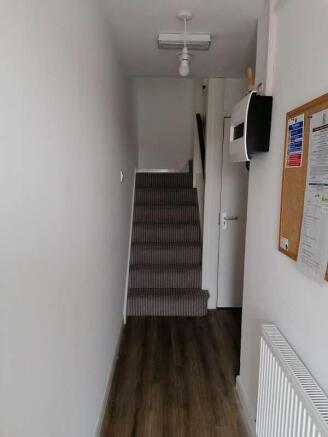 8 Bennett Entrance