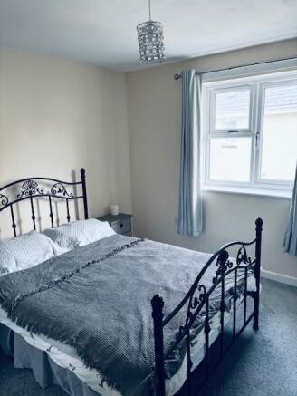 Bedroom1.jpg