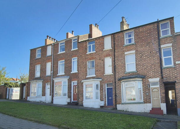 4 Bedroom Mid Terrace House - For Sale by Auction