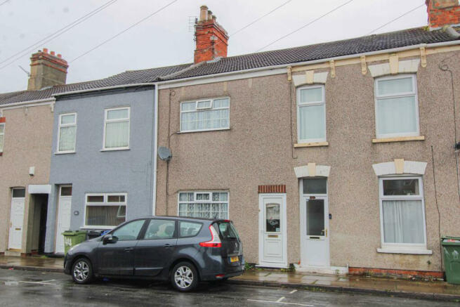 2 Bedroom Mid Terrace House - For Sale by Auction