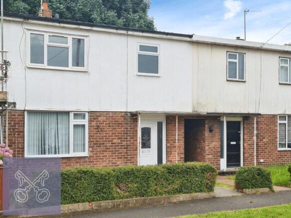 Three Bedroom Mid-Terrace house for sale by Aucti