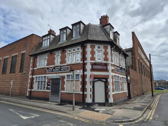 Pub with 3-bed apartment over - for sale by aucti