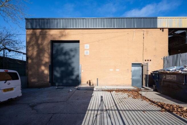 Unit 2 Church Road Leyton 20.jpg