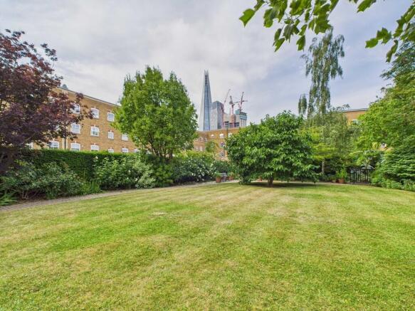 CAM03741G0-PR0099...