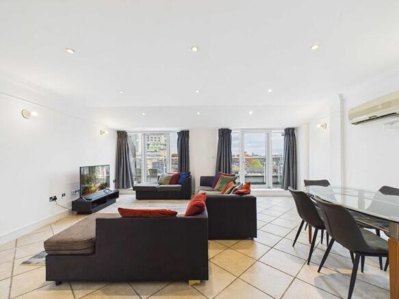 CAM03741G0-PR0130...