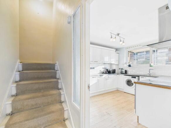 CAM03741G0-PR0132...