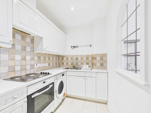 CAM03741G0-PR0135...