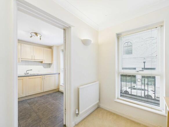 CAM03741G0-PR0145...