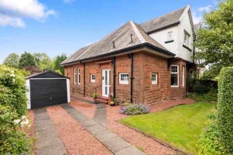 1 Strawhill Road, Clarkston