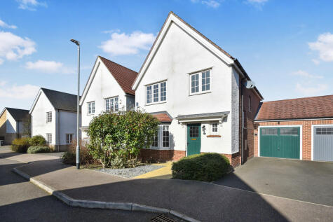 Field Gate Close, St. Neots