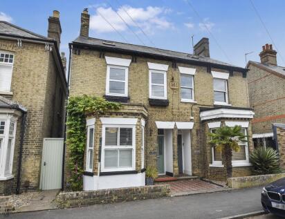 Avenue Road, St. Neots