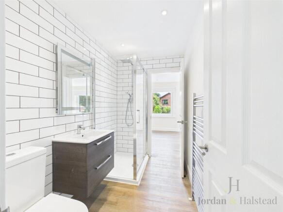 Jack & Jill Bathroom