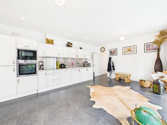 Kitchen/Living
