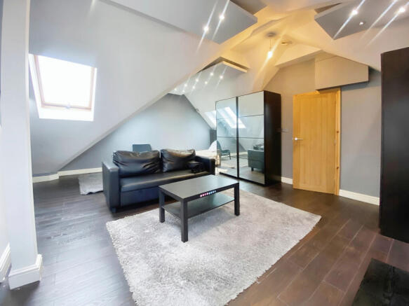 e02785a7-WhatsApp 20Image 202024-08-23 20at 2017.1