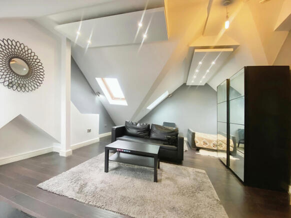 49689878-WhatsApp 20Image 202024-08-23 20at 2017.1