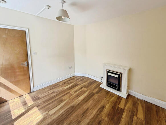 400a2a2c-PHOTO-2025-12-11-14-28-12 5B1 5D