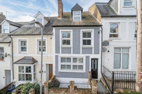 Glenview Road, Boxmoor, Hertfordshire, HP1 1TB