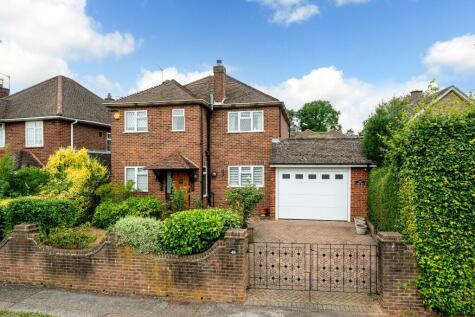 Crouchfield, Boxmoor, Hemel Hempstead, Hertfordshire, HP1 1PD