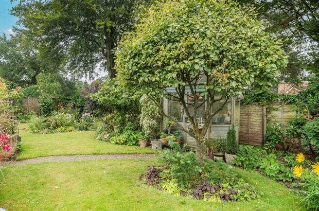 1333507-7-6894df0...